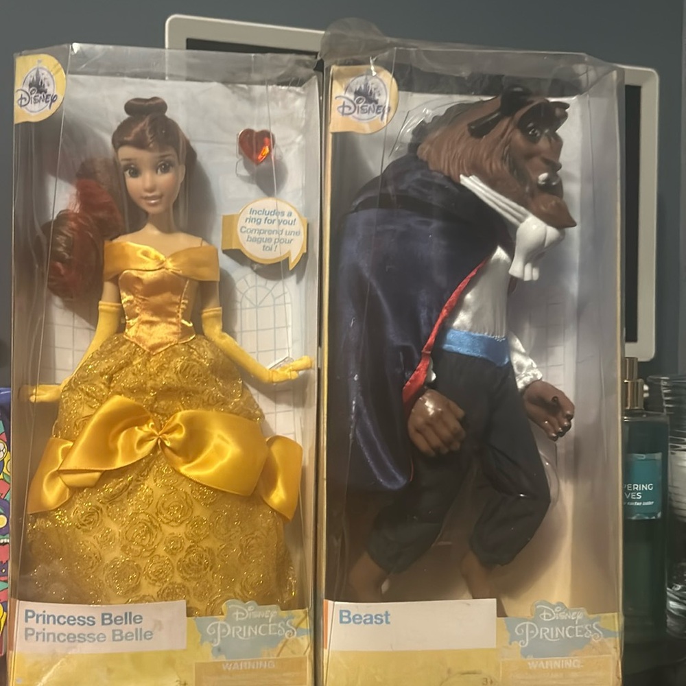 Disneys Beauty and the Beast- Belle & Beast Dolls set